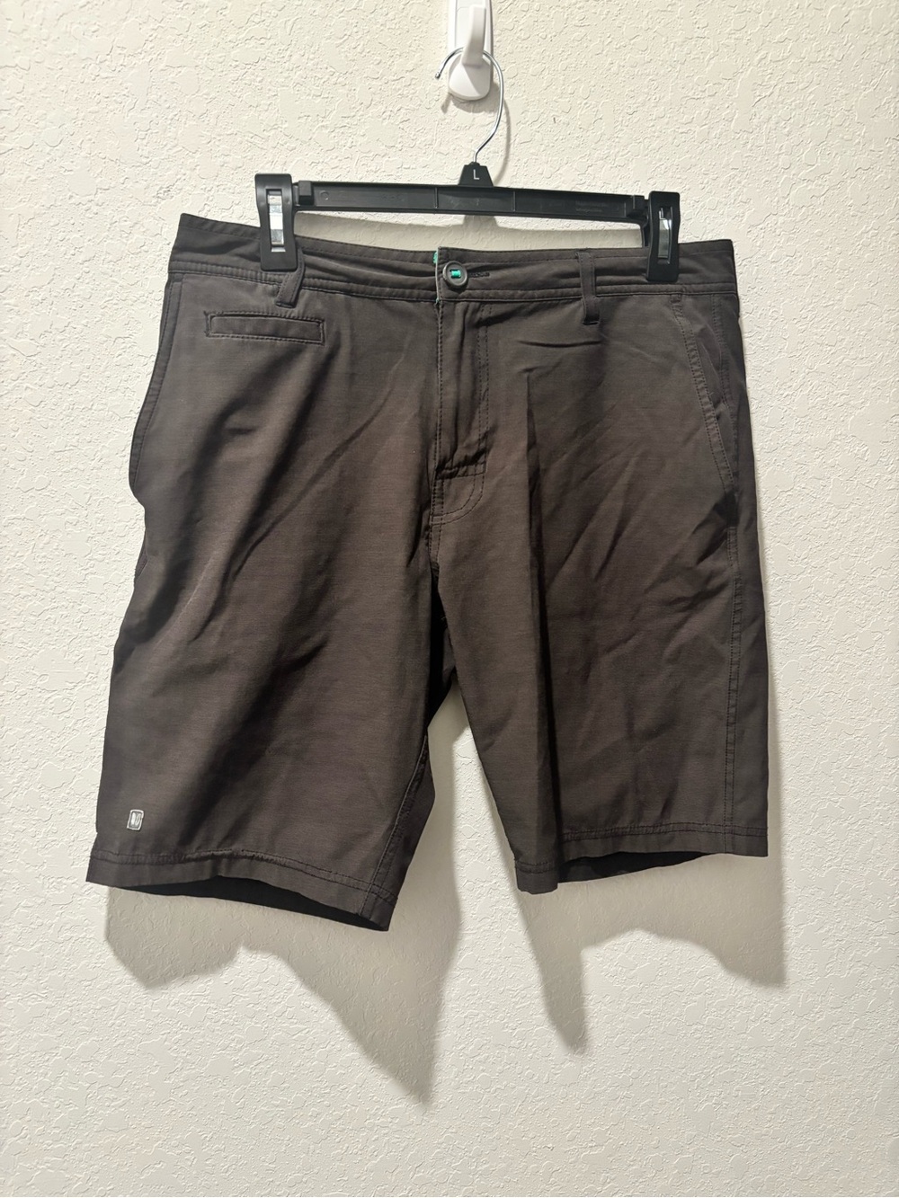 Linksoul Solid Boardwalker Hybrid Golf Shorts Men’s 31 Gray 9” Stretch Quick Dry